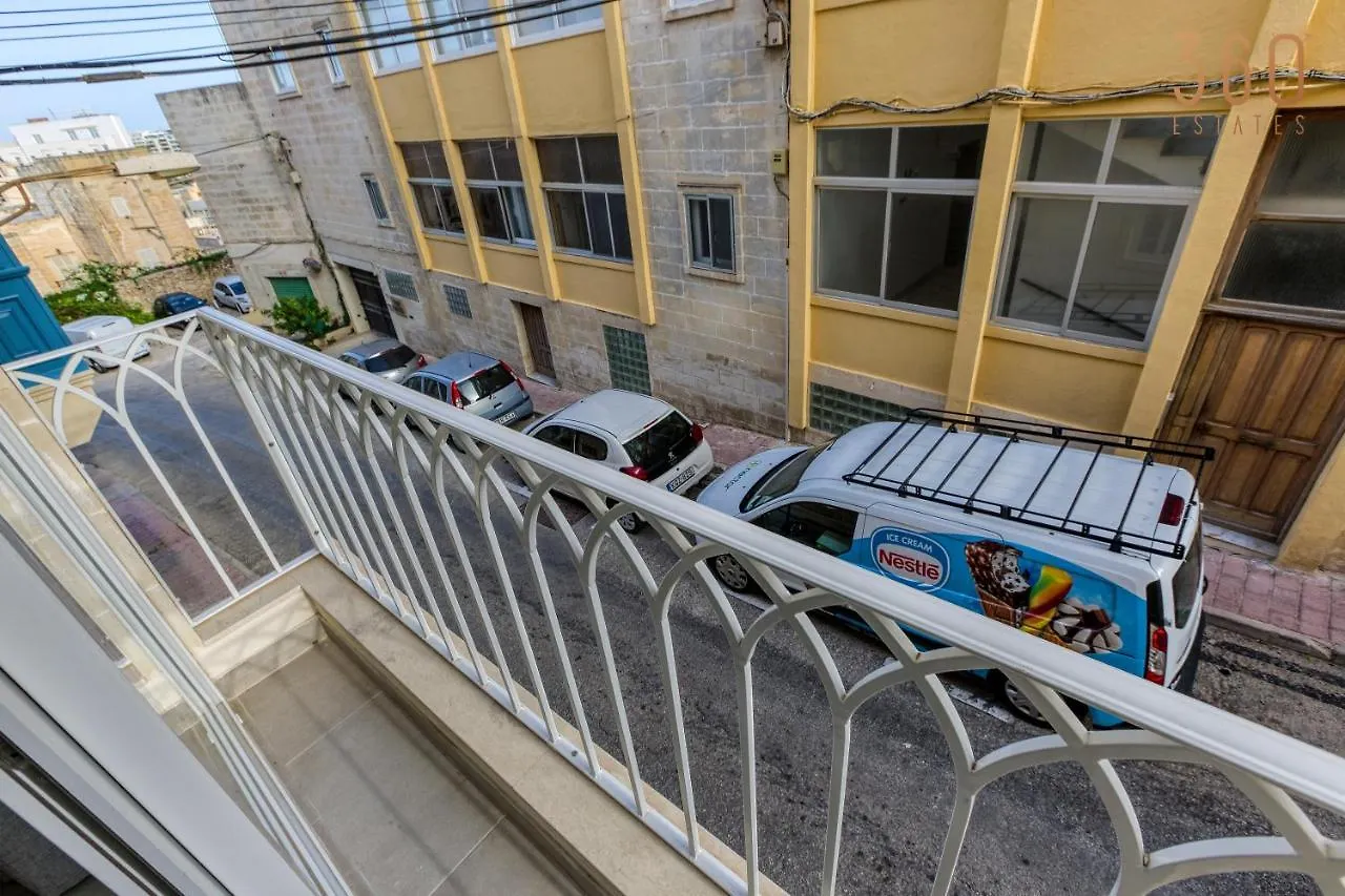 Appartamento A Lovely 1Br Home With Balcony Just Off The Coast By 360 Estates San Giuliano Malta
